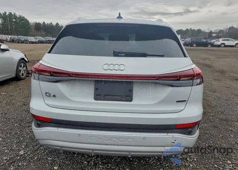 2023 Audi Q4 E-Tron Premium Plus z USA, uszkodzony, nr VIN WA1L2BFZ9PP054059